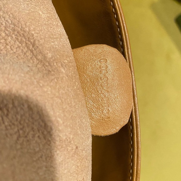 Gucci Vintage Bucket Bag - Picture 14 of 16
